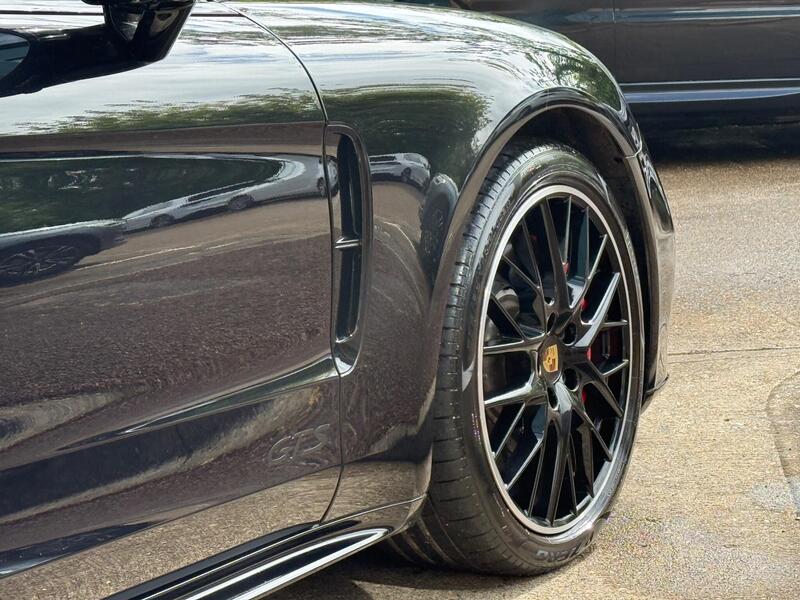 Porsche Panamera view 7