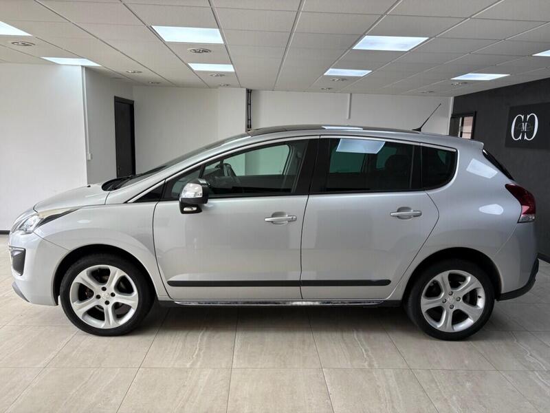 Peugeot 3008 view 6