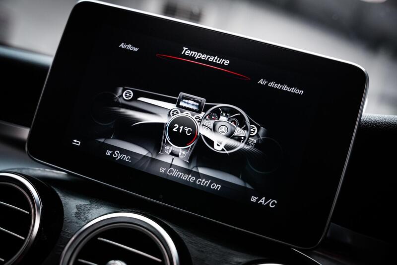 Mercedes-Benz Mercedes-Benz GLC view 6