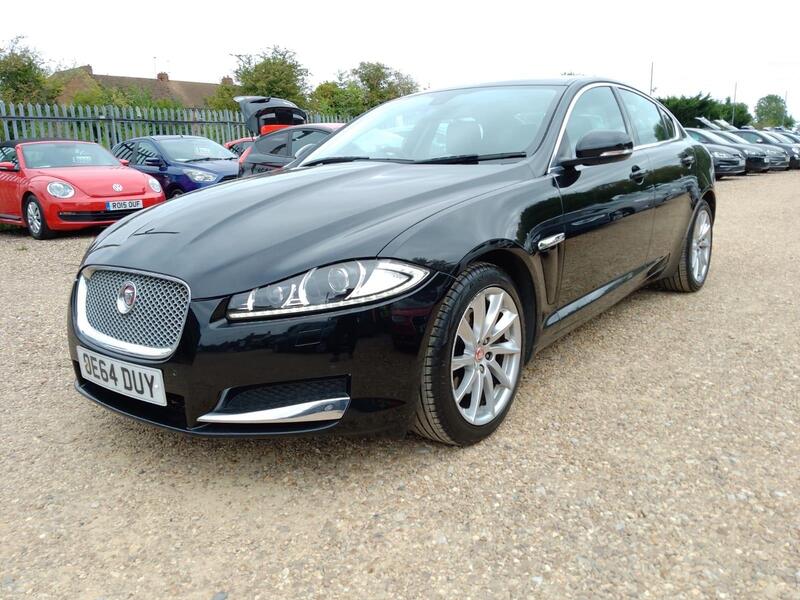 Jaguar XF view 3