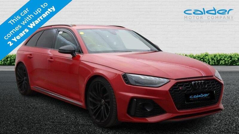 Audi RS4 Avant view 3