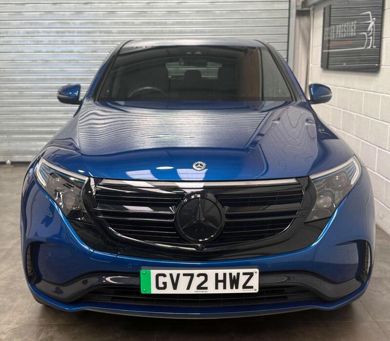 Mercedes-Benz Mercedes-Benz EQC view 2