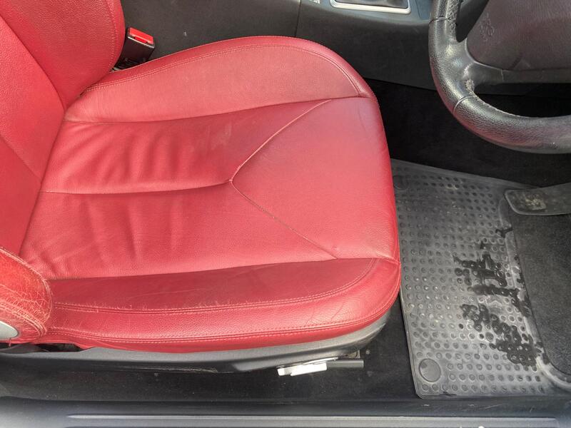 Mercedes-Benz SLK view 13