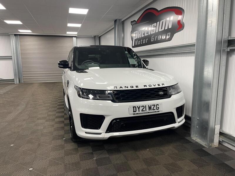 Land Rover Range Rover Sport view 2