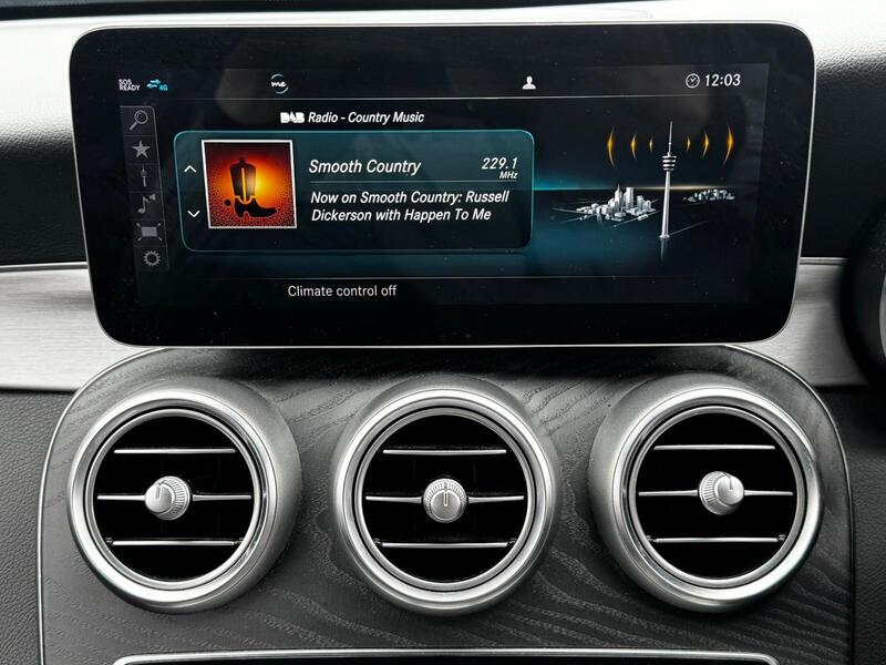 Mercedes-Benz C-Class view 7