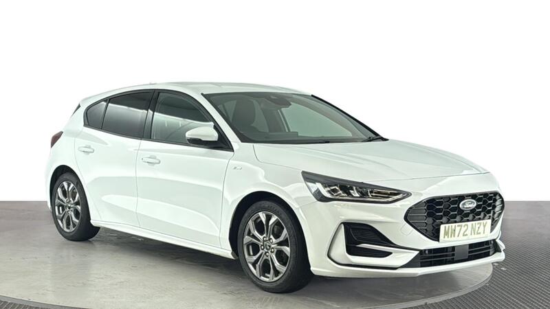 Ford Focus view 2