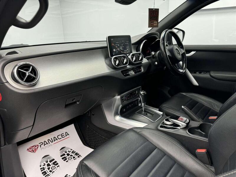 Mercedes-Benz X-Class view 10