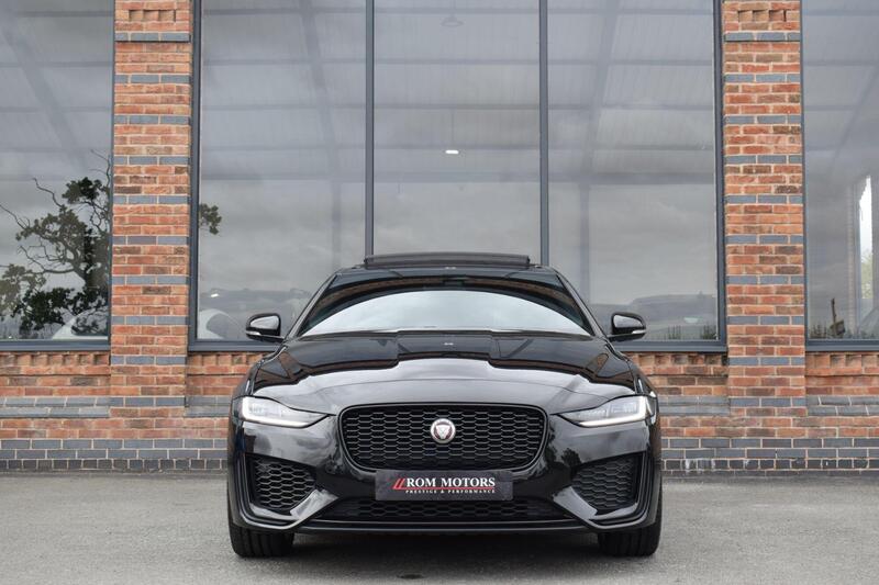 Jaguar XE view 4