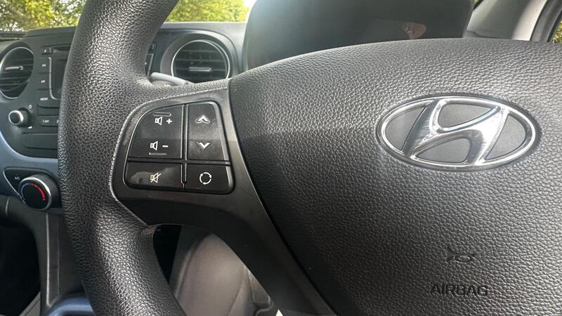 2015 Hyundai i10 — photo 14