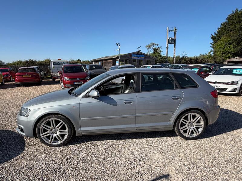 Audi A3 view 6
