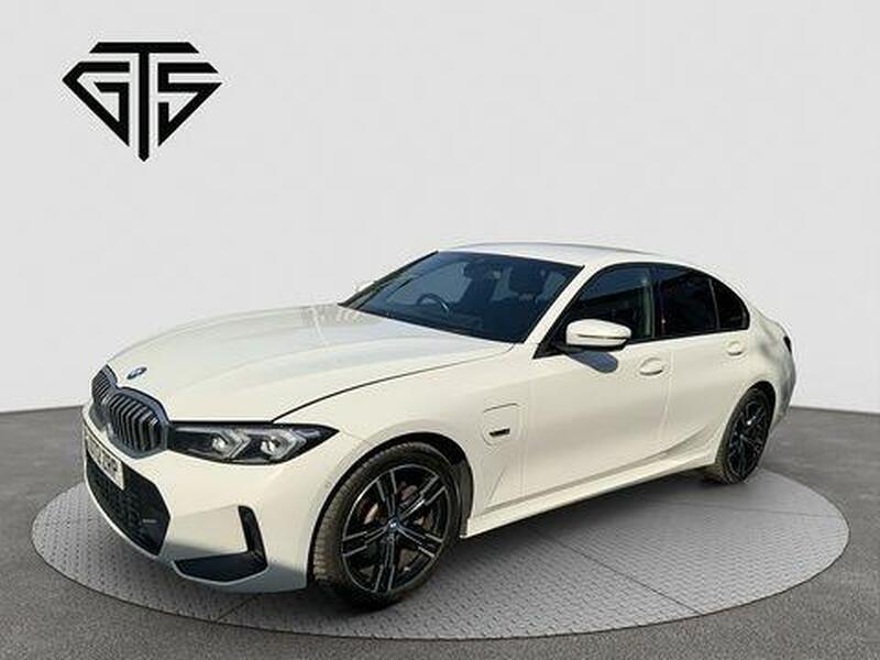 BMW 3 Series view 6