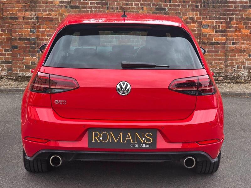 Volkswagen Golf view 5