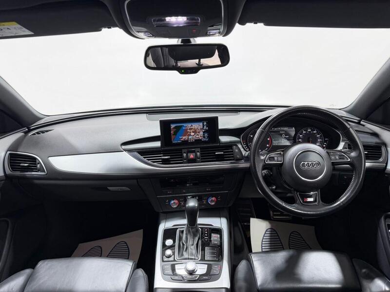 Audi A6 view 4