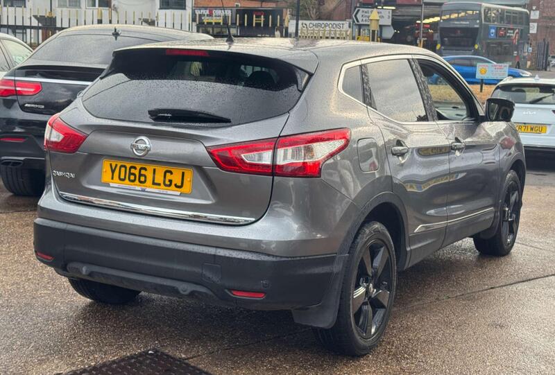 Nissan Qashqai view 6