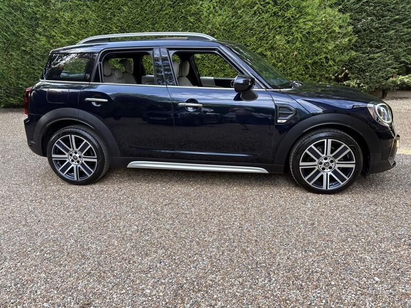 Mini Countryman view 7