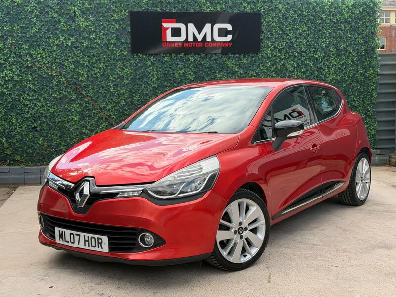 Renault Clio view 2