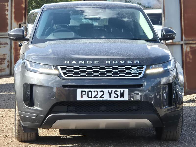 Land Rover Range Rover Evoque view 2