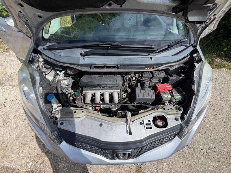 2013 Honda Jazz — photo 22