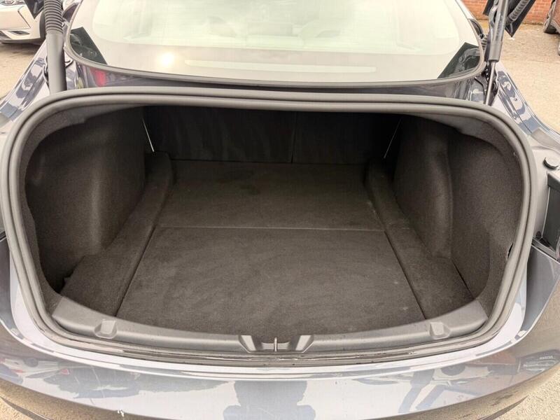 Tesla Model 3 view 5