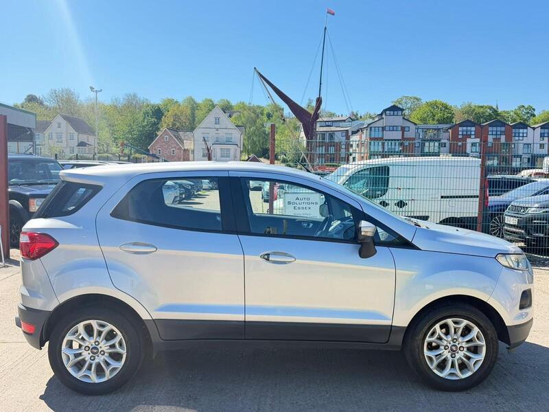 Ford Ecosport view 2