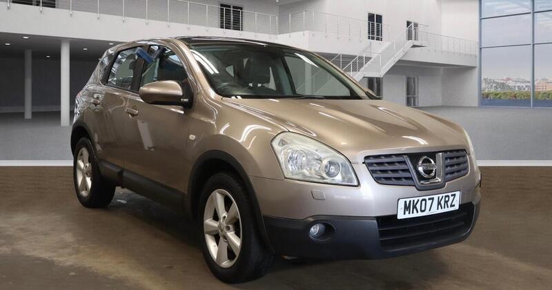 2007 Nissan Qashqai in Beige for sale