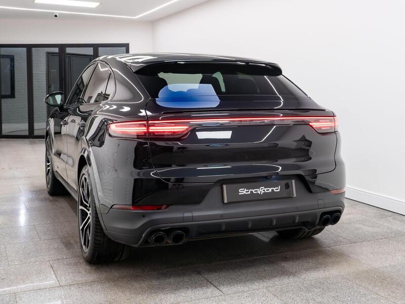 Porsche Cayenne view 6