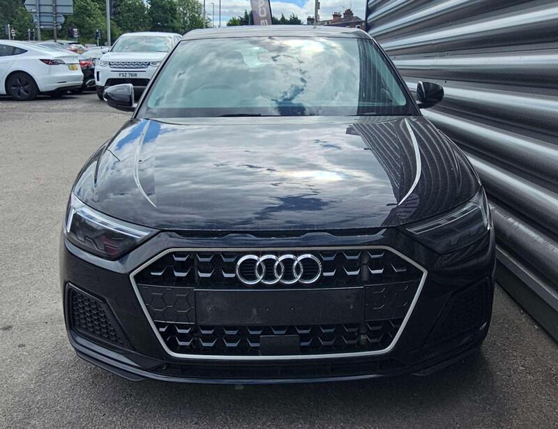 Audi A1 view 4