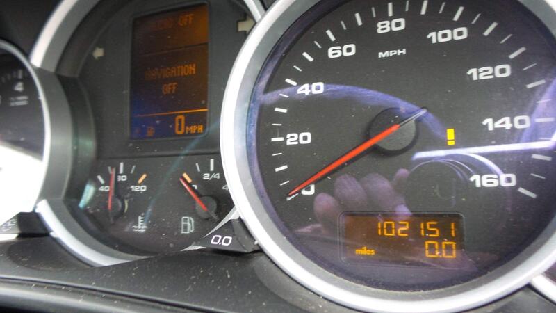 Porsche Cayenne view 25