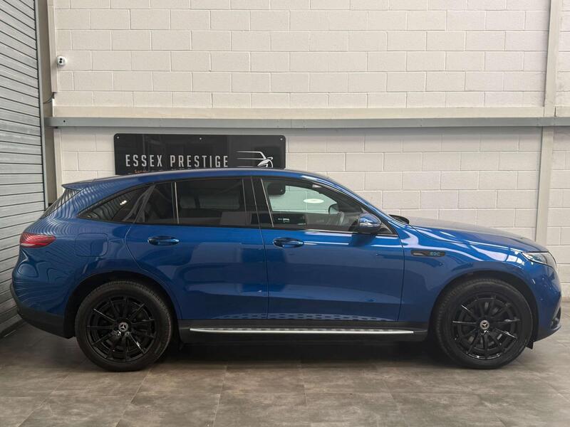 Mercedes-Benz Mercedes-Benz EQC view 4