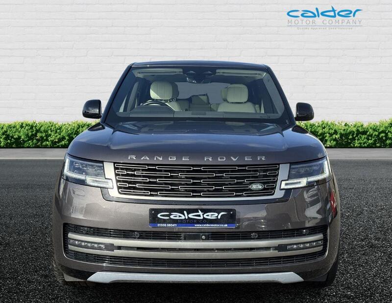 Land Rover Range Rover view 2