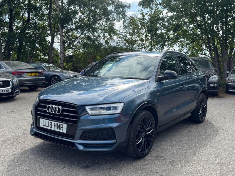 Audi Audi Q3 view 5