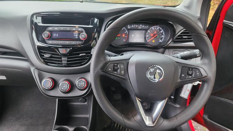 2015 Vauxhall Viva — photo 22