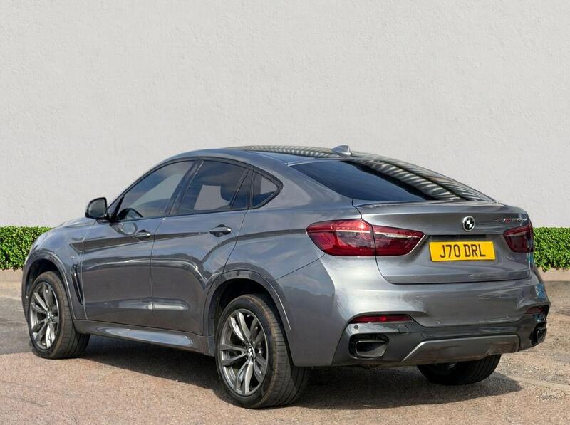 BMW X6 view 5
