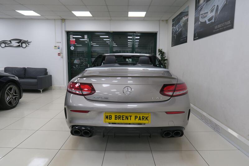 Mercedes-Benz C Class view 6