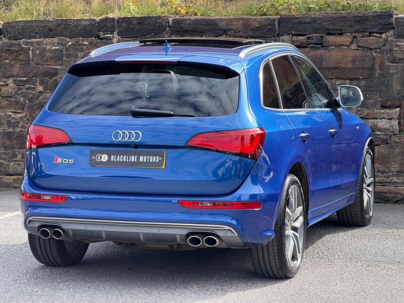 Audi SQ5 view 7