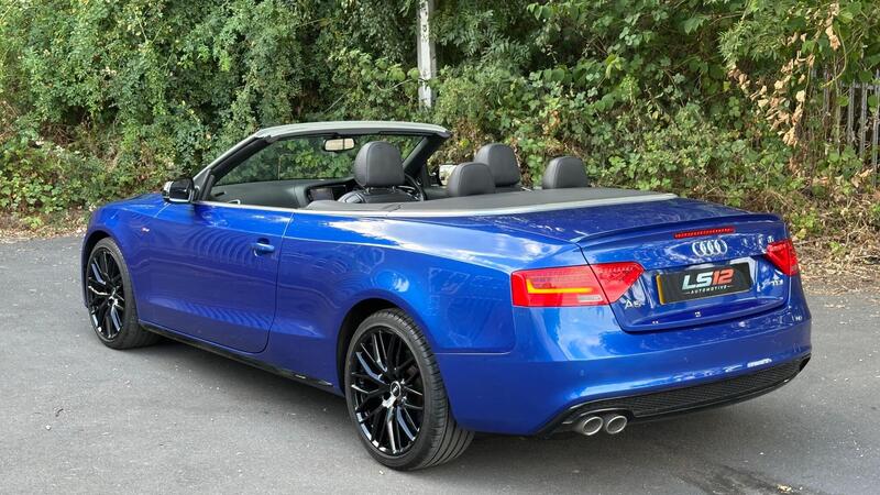 Audi A5 view 4