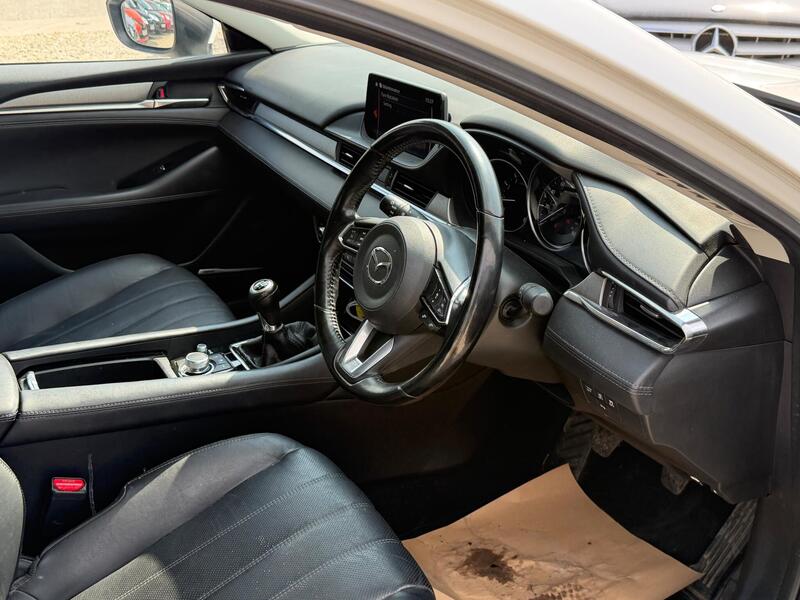 Mazda Mazda6 view 3