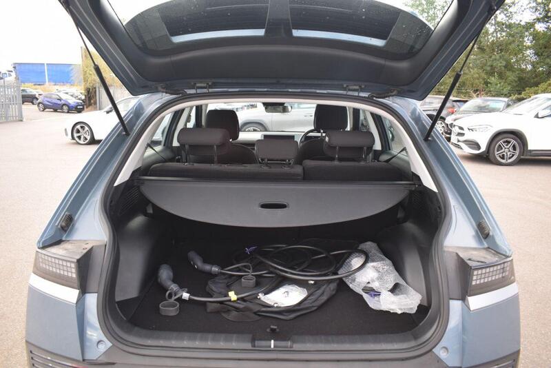 Hyundai Ioniq 5 view 3
