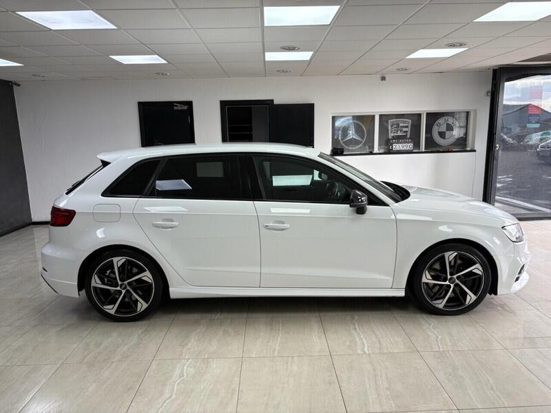 Audi Audi S3 view 2