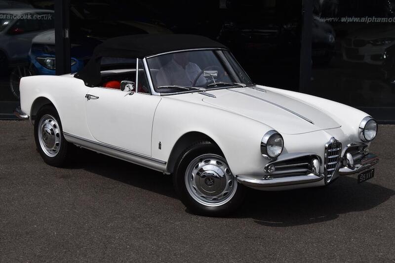 Alfa Romeo Giulietta main image