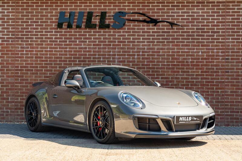 Porsche 911 view 2