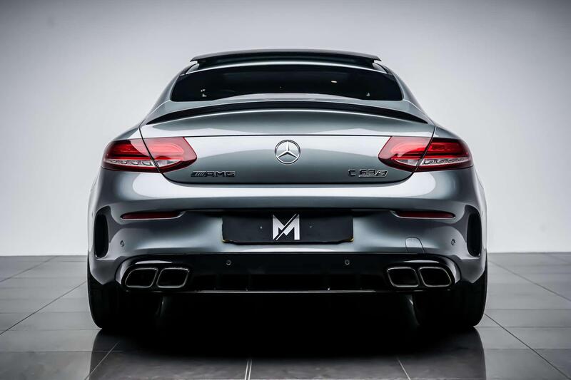 Mercedes-Benz C Class view 4