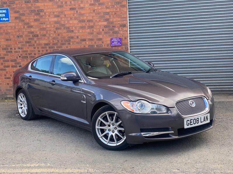 Jaguar XF main image