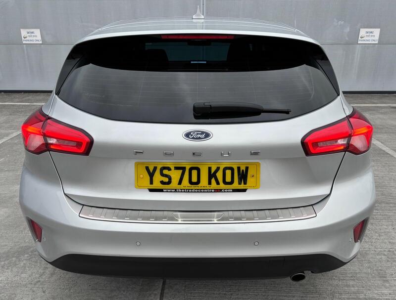 Ford Focus view 5