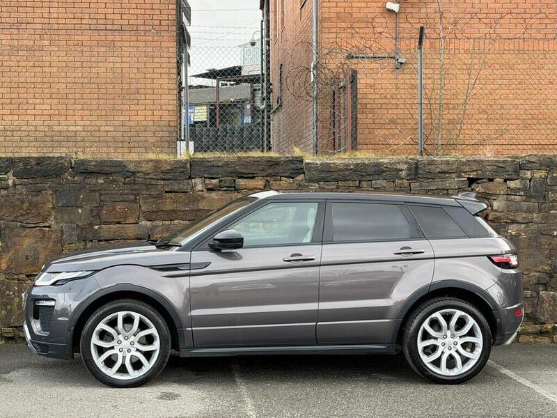 Land Rover Range Rover Evoque view 4