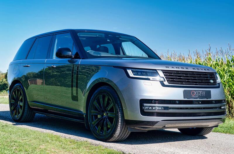 Land Rover Range Rover view 3
