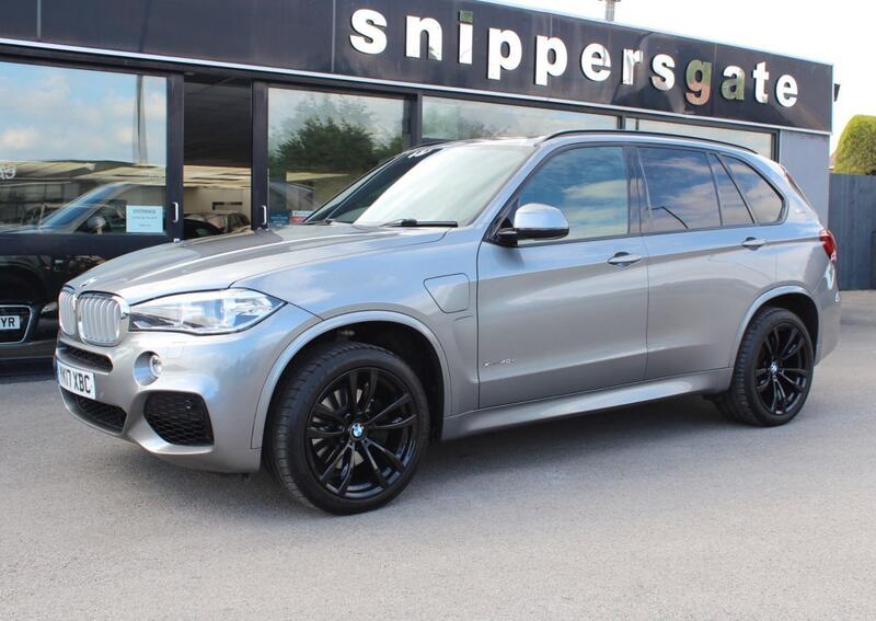 BMW X5 main image