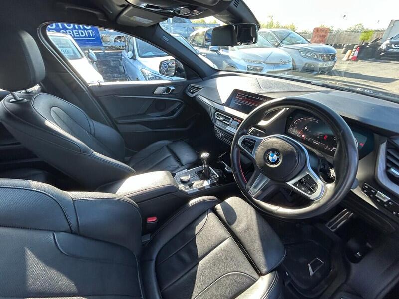 BMW 1 Series view 2