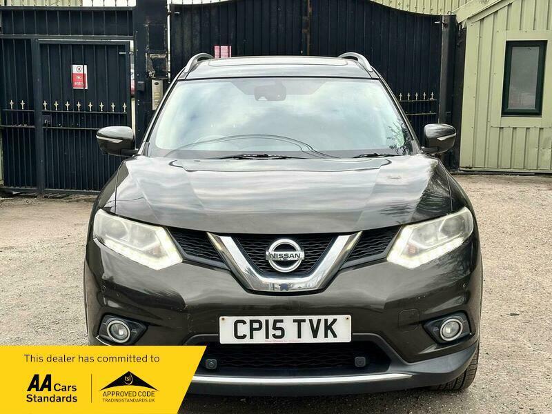 2015 Nissan X-Trail 1.6 dCi Tekna 4WD Euro 5 (s/s) 5dr photo 3