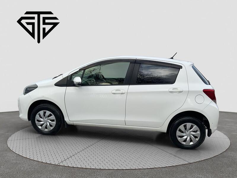 Toyota Yaris view 6